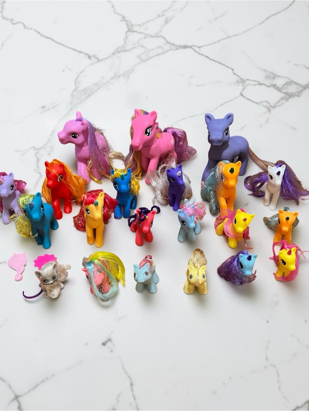 Lot of 21 my little pony’s